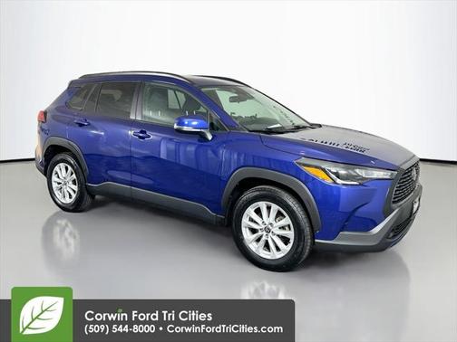 2022 Toyota Corolla Cross LE