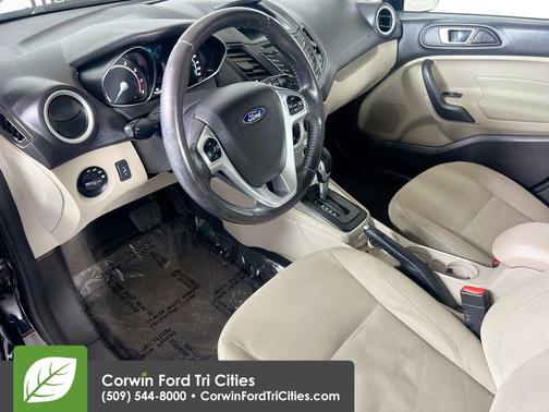 Shadow Black 2016 Ford Fiesta SE