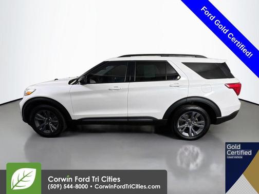 Star White Metallic Tri-Coat 2023 Ford Explorer XLT