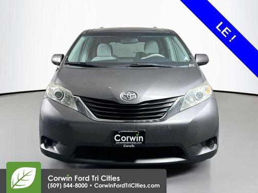 2013 Toyota Sienna LE