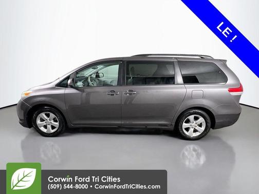 2013 Toyota Sienna LE
