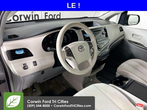 2013 Toyota Sienna LE