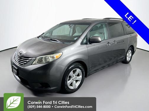 2013 Toyota Sienna LE