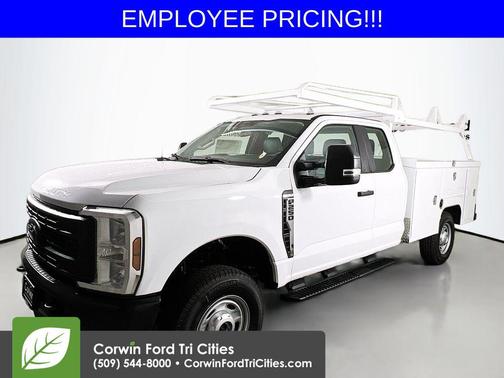 Oxford White 2026 Ford F-250 XL