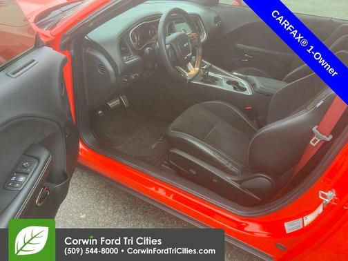 2016 Dodge Challenger SRT Hellcat