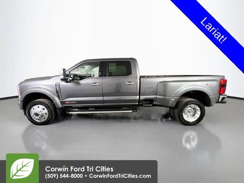 Carbonized Gray Metallic 2026 Ford F-450 Lariat