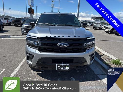 Iconic Silver Metallic 2023 Ford Expedition Max Limited