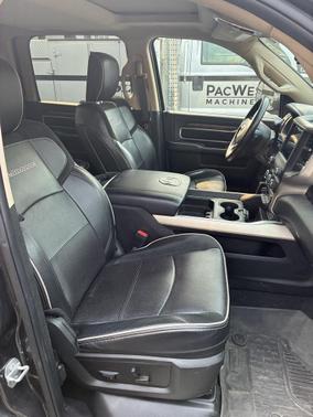 2021 RAM 2500 Laramie Crew Cab 4x4 6'4' Box
