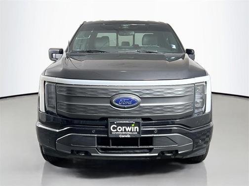 2022 Ford F-150 Lightning LARIAT