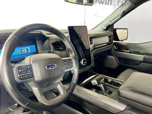 2022 Ford F-150 Lightning LARIAT