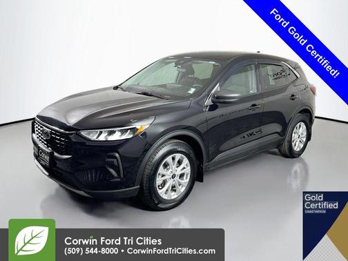 Agate Black Metallic 2023 Ford Escape Active