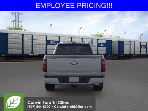 Avalanche 2026 Ford F-150 XLT