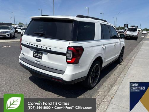 Star White Metallic Tri-Coat 2023 Ford Expedition Limited