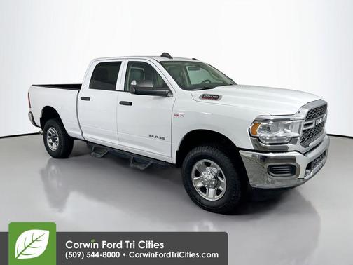 2019 RAM 2500 Tradesman Crew Cab 4x4 6'4' Box