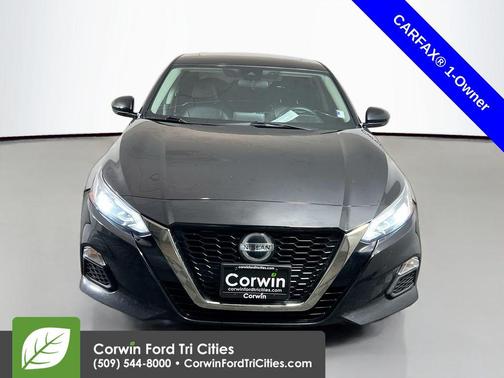 2021 Nissan Altima SR VC-Turbo FWD