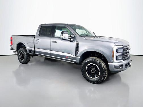 2025 Ford F-350 Platinum