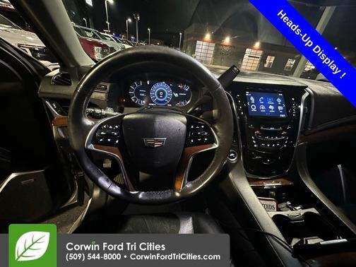 2018 Cadillac Escalade Luxury