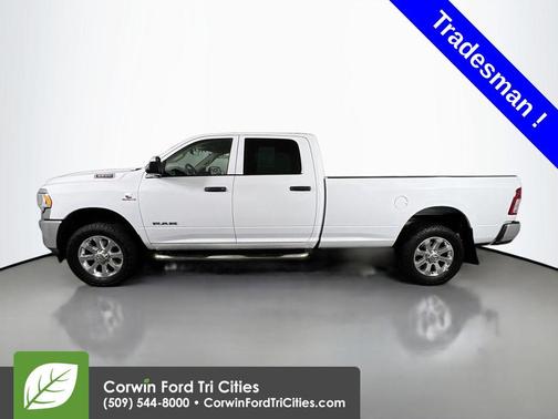 2020 RAM 2500 Tradesman Crew Cab 4X4 8' Box