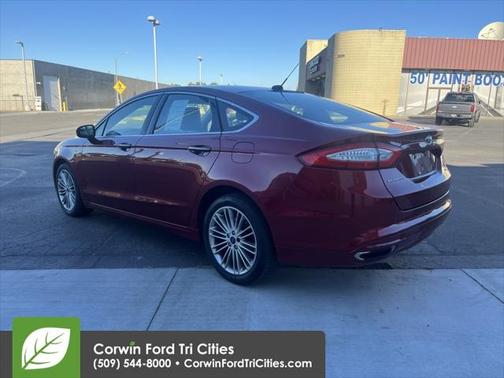 Ruby Red Metallic Tinted Clearcoat 2016 Ford Fusion SE