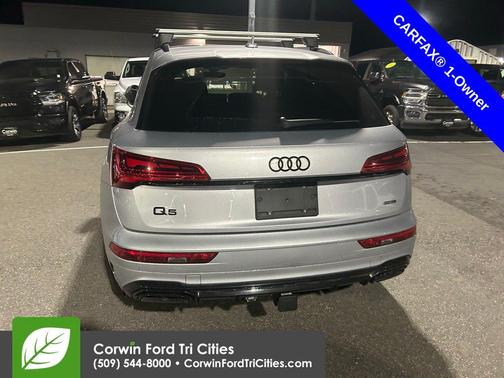 2025 Audi Q5 45 S line Prestige