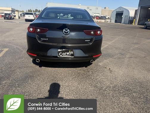 2024 Mazda Mazda3 FWD w/Preferred Package
