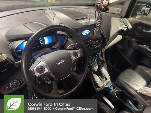 2017 Ford C-Max Energi Titanium