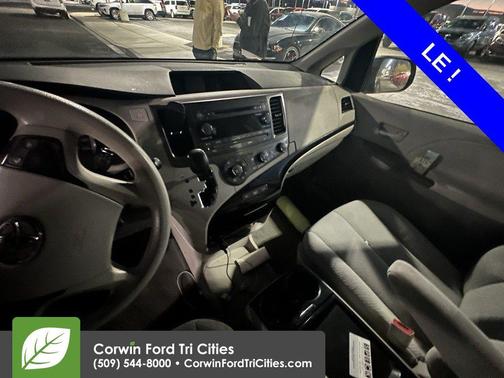 2011 Toyota Sienna LE