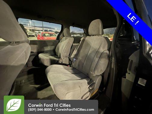 2011 Toyota Sienna LE