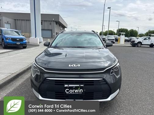 2024 Kia Niro EX
