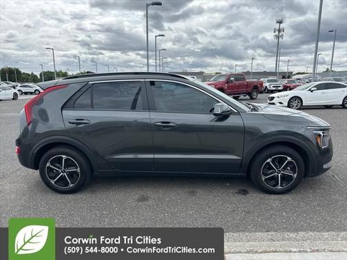 2024 Kia Niro EX