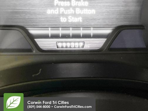 Diamond Black Crystal Pearlcoat 2020 RAM 1500 Laramie