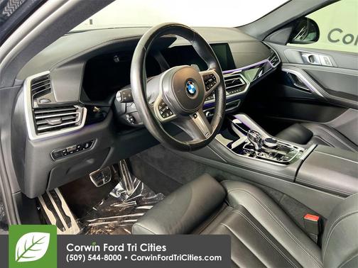 2022 BMW X6 xDrive40i