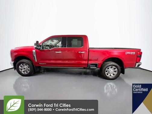 Rapid Red Metallic Tinted Clearcoat 2023 Ford F-250 King Ranch
