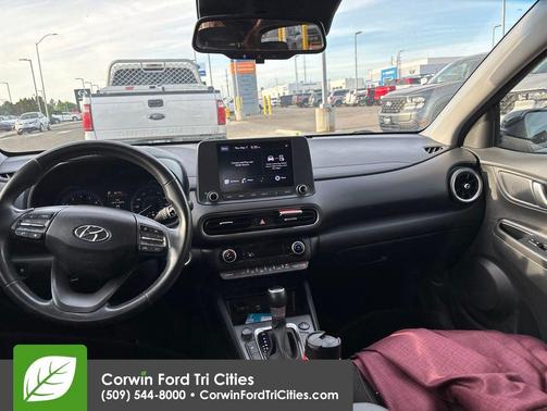 Ultra Black 2022 Hyundai KONA SEL