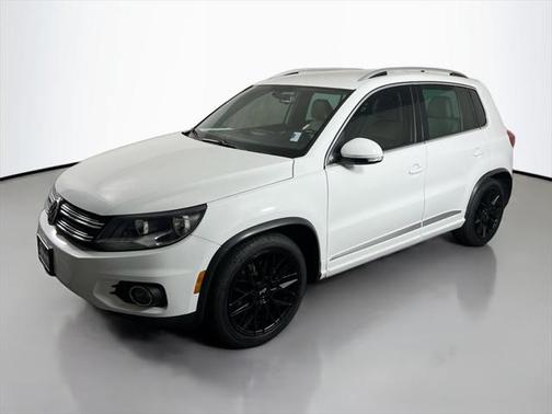 2016 Volkswagen Tiguan R-Line