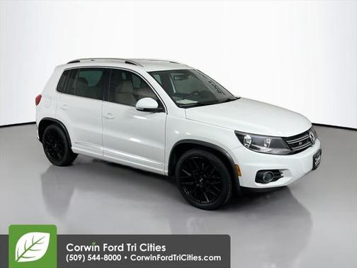 2016 Volkswagen Tiguan R-Line