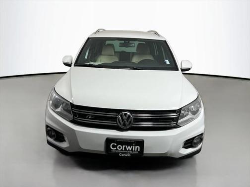 2016 Volkswagen Tiguan R-Line