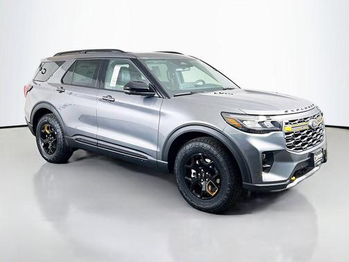 Carbonized Gray Metallic 2026 Ford Explorer Tremor