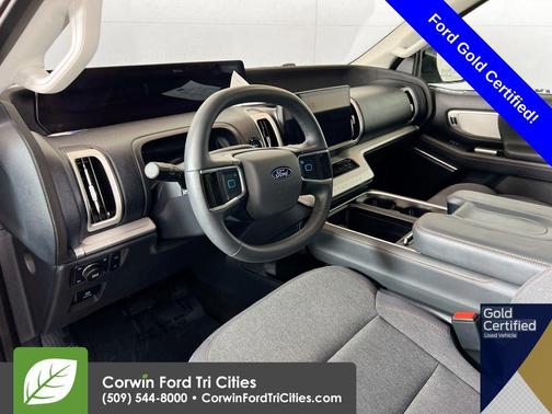 2025 Ford Expedition Max Active 4x4