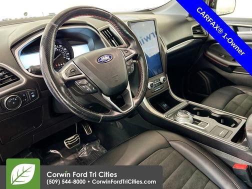 2021 Ford Edge ST Line