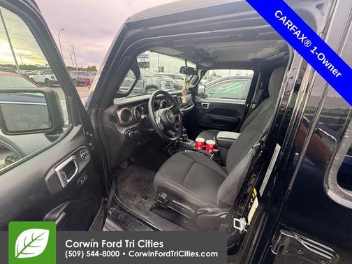 Black Clearcoat 2020 Jeep Wrangler Unlimited Willys 4x4