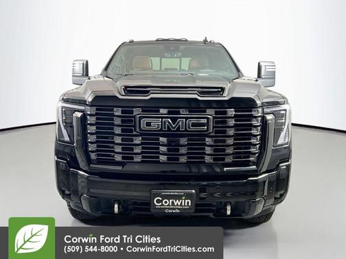 2025 GMC Sierra 3500 Denali