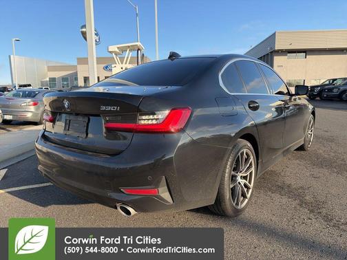 2020 BMW 330 xDrive