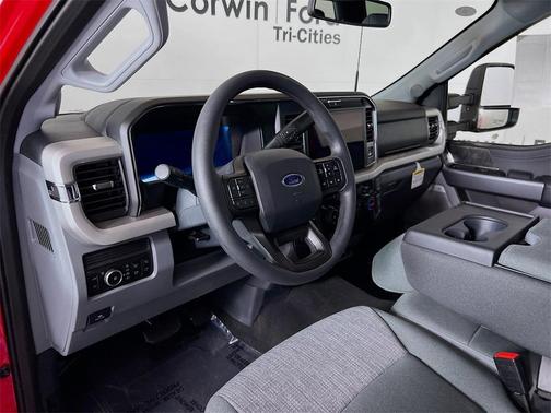 2025 Ford F-350 XLT