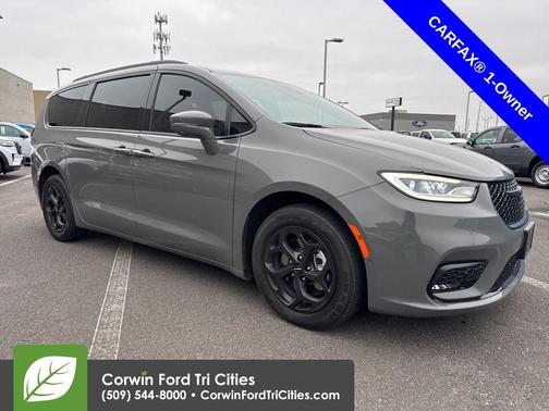 2021 Chrysler Pacifica Hybrid Touring L