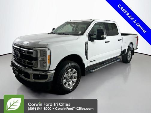 Oxford White 2023 Ford F-250 XLT