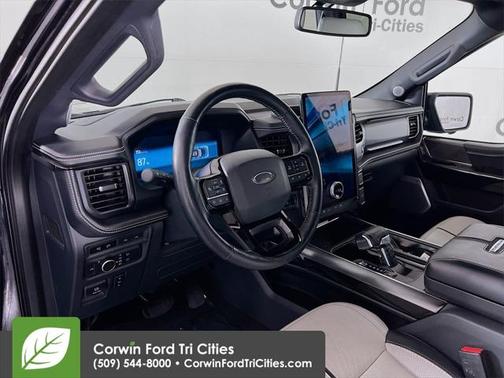 2023 Ford F-150 Lightning Platinum