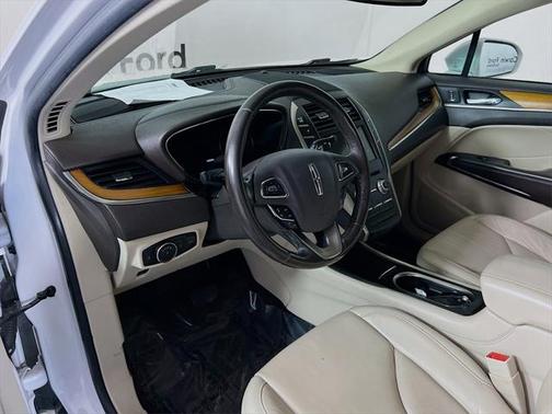 2017 Lincoln MKC Select
