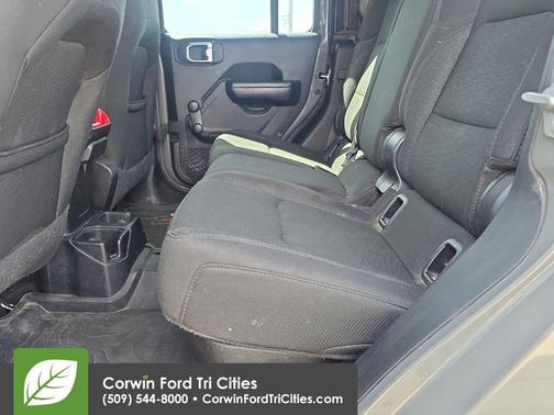 Sting-Gray Clearcoat 2020 Jeep Gladiator Sport