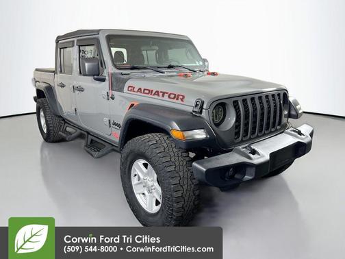 Sting-Gray Clearcoat 2020 Jeep Gladiator Sport
